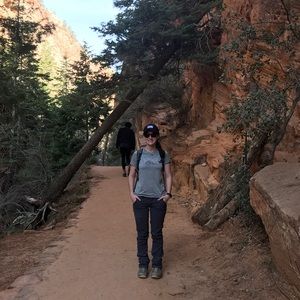 Meet your Posher, Brittany